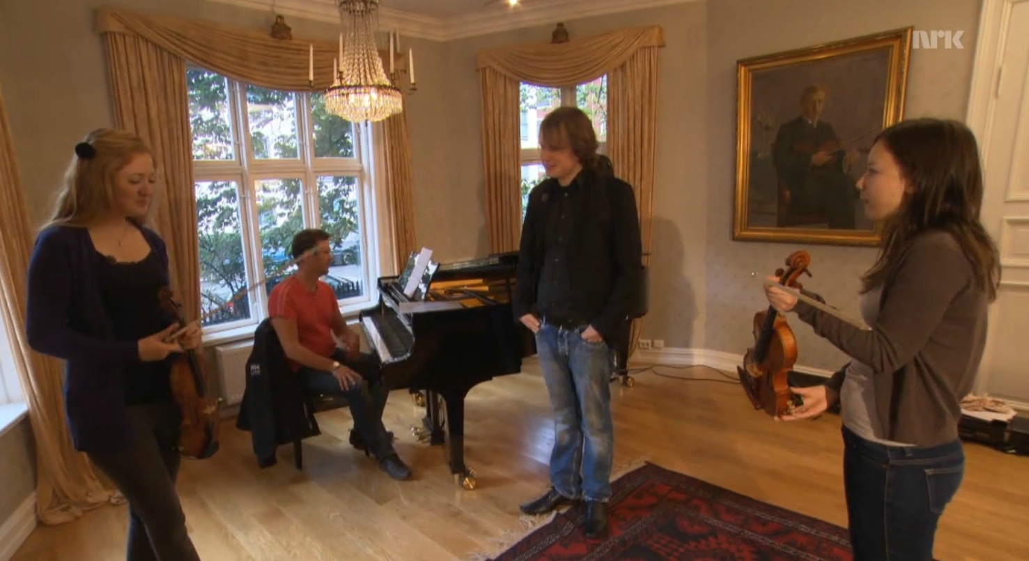 Se NRK Meisterklasse med Henning, Miriam og Sonoko